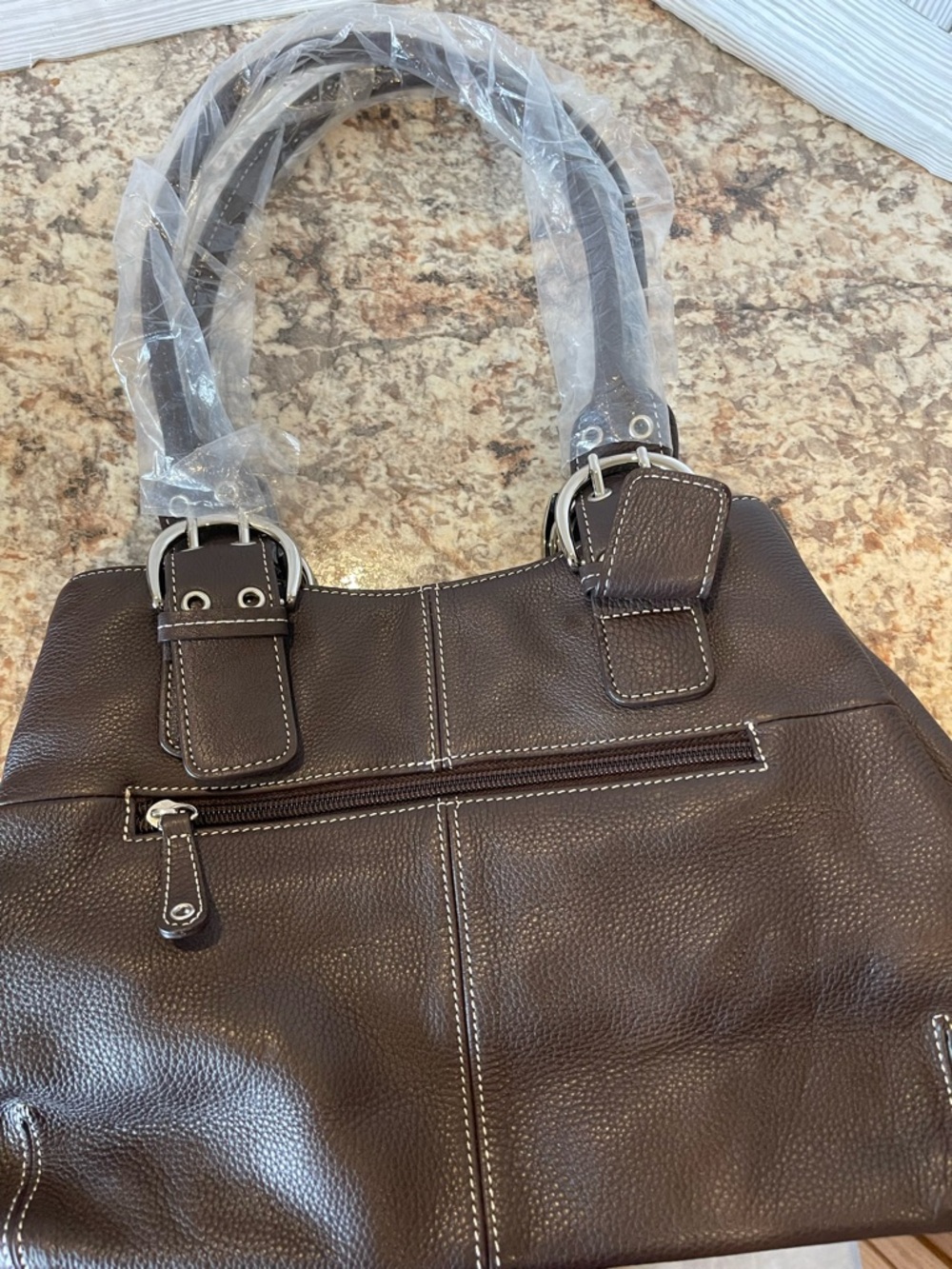 Tignanello New Brown Leather Shoulder Bag Purse Buckle Straps Magnetic Clasp - Picture 2 of 6